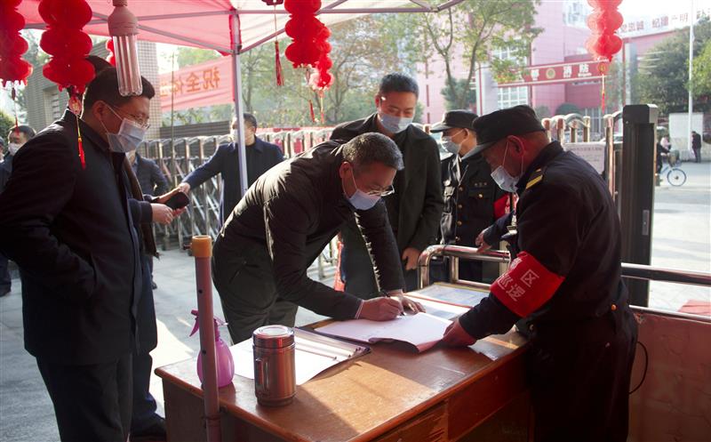 ־  ץϸ徲 ¹ֵۯؿлؼ徲